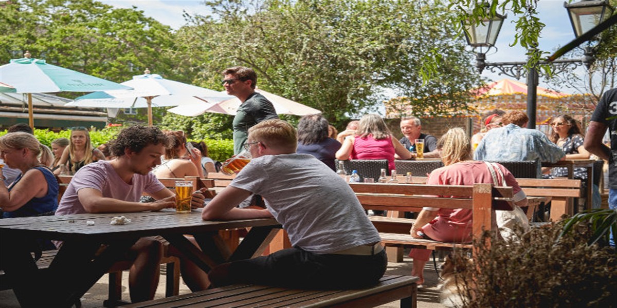 The Majority View: Open our beer gardens